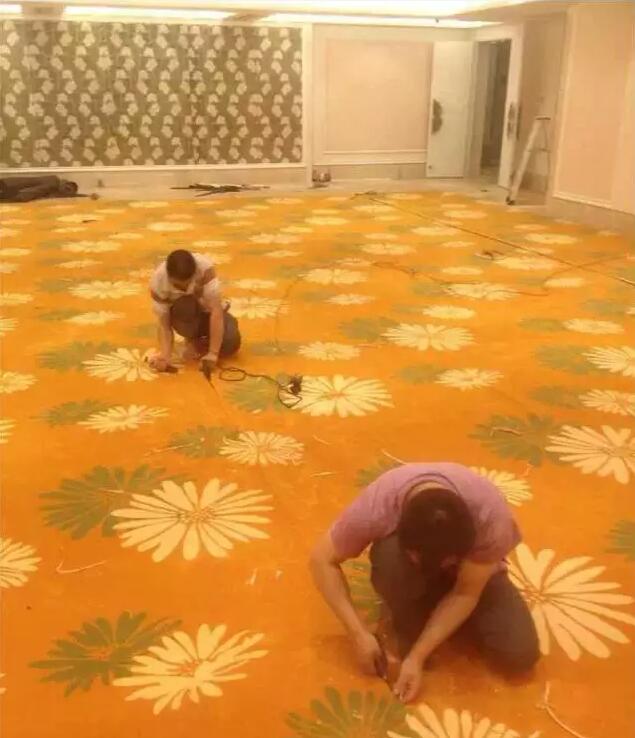 地毯对花拼接