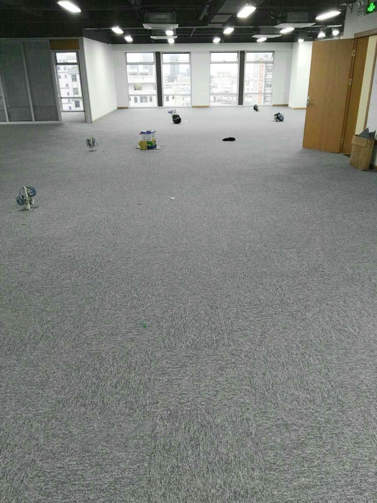 办公区方块地毯